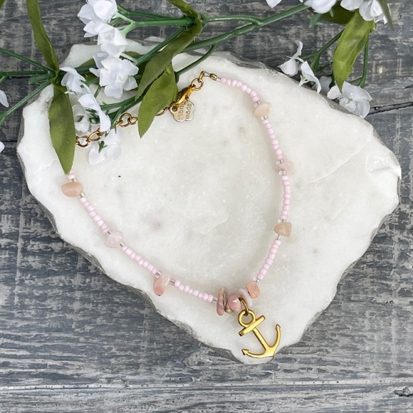 Anchor Beach Beaded Anklet - Picture 2 of 3